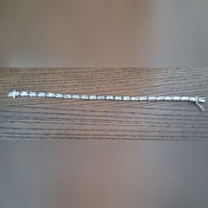 NWOT ❤️💎Tennis Bracelet 926 Silver And Zirconia